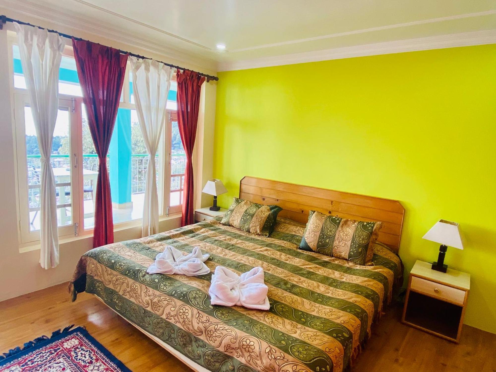 Jagatram Niwas Guesthouse Dharamkot Дармсала Екстер'єр фото